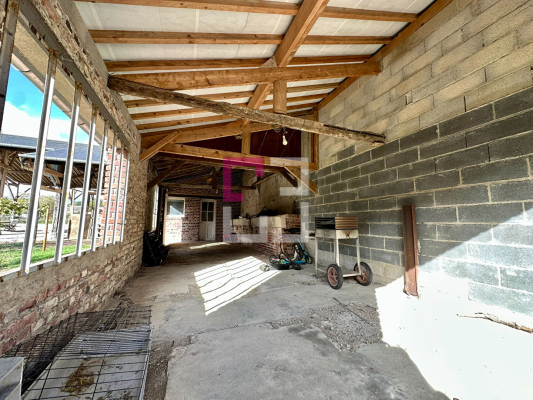 
Corp de ferme ESMERY HALLON 5 pièce(s) 132 m2
