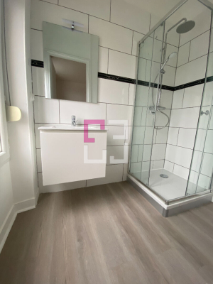 
Appartement Saint Quentin 4 pièce(s) 99.70 m2
