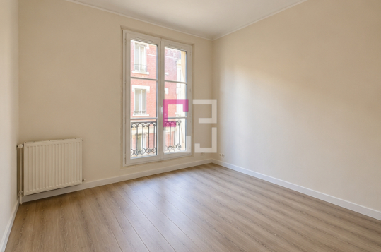 
Appartement Premier Etage - 4 pièces 87.1m²  - HYPER CENTRE VILLE NOYON
