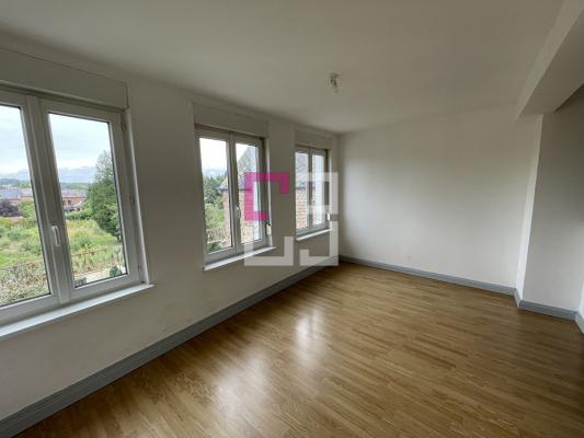 
APPARTEMENT - 2 CHAMBRES - GUISE
