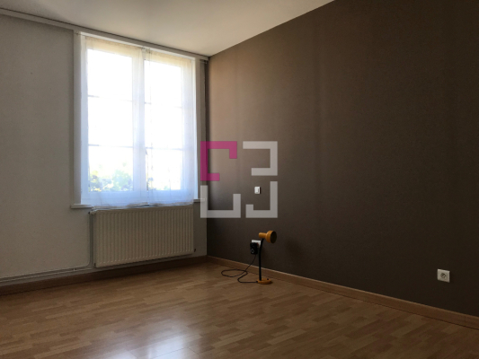
Maison Origny Sainte Benoite 3 pièce(s) 92 m2
