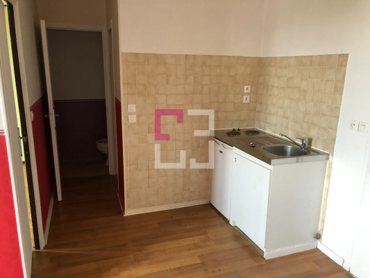 
Appartement Crepy 2 pièce(s)
