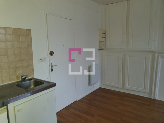 
Appartement Crepy 2 pièce(s)
