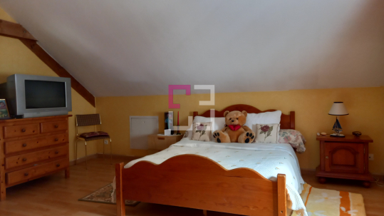 
Maison Romery 7 pièce(s) 143 m2
