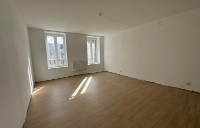 
Immeuble Bohain En Vermandois 10 pièce(s) 270 m2
