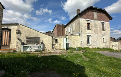 
Maison Hombleux 8 pièce(s) 290m2
