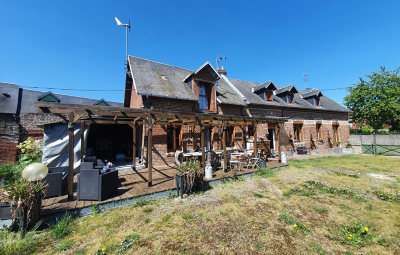 
Maison Sissy 6 pièce(s) 152 m2
