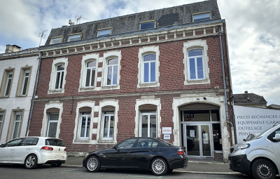 
Immeuble Saint Quentin 24 pièce(s) 600 m2
