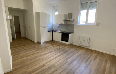 
Appartement  à Louer
