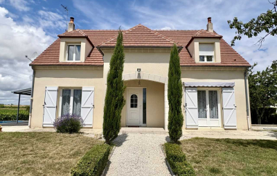 
Maison Vivaise 6 pièce(s) 140 m2
