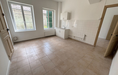 
Appartement Rez-de-chaussée Guise 2 pièce(s) 49 m2
