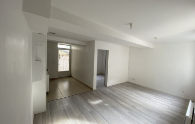 
Immeuble de rapport rénové de 4 appartements- Centre Ville
