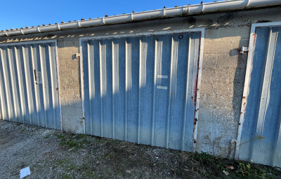 
Parking / box Marle 10 m2
