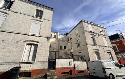 
Immeuble Saint Quentin 15 pièce(s) 213 m2
