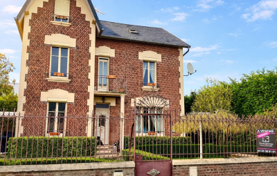 
Maison Anguilcourt Le Sart 7 pièce(s) 143 m2
