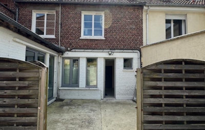 
Immeuble Nesle 7 pièce(s) 110 m2
