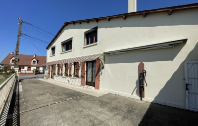 
Maison Monceau Le Neuf Et Faucou 4 pièce(s) 139 m2
