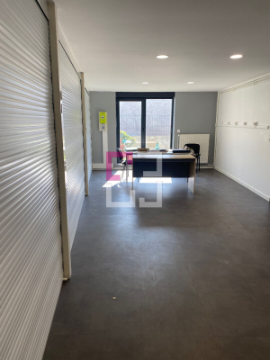 
Local commercial Saint Quentin 5 pièce(s) 1172 m2
