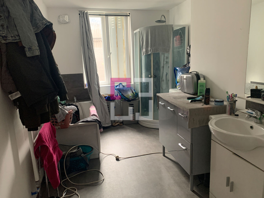 
Immeuble Marle 8 pièce(s)
