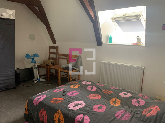 
Immeuble Marle 8 pièce(s)
