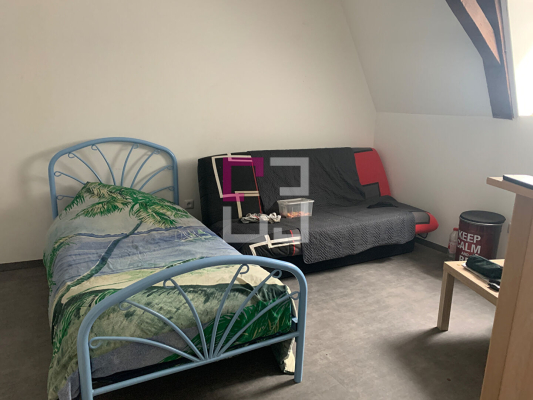 
Immeuble Marle 8 pièce(s)
