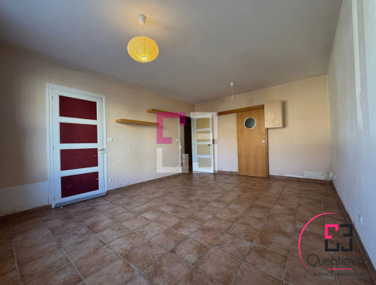 
# Maison de caractère de 249 m² ? 8 pièces ? Fismes
