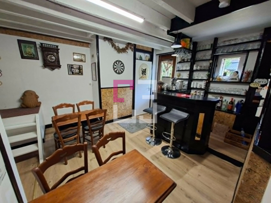 
Maison Plomion 5 pièce(s) 141 m2
