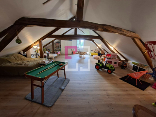 
Maison Plomion 5 pièce(s) 141 m2
