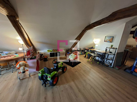 
Maison Plomion 5 pièce(s) 141 m2
