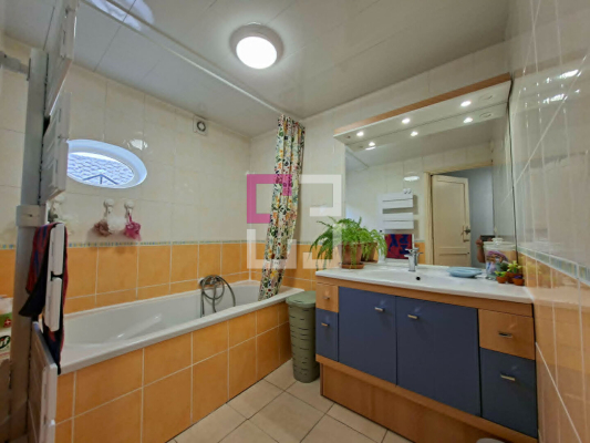 
Maison Plomion 5 pièce(s) 141 m2
