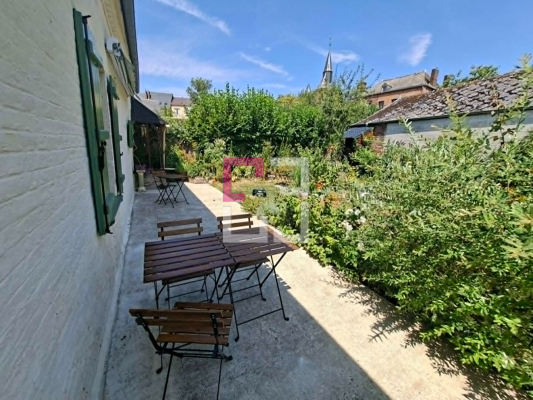 
Maison Plomion 5 pièce(s) 141 m2
