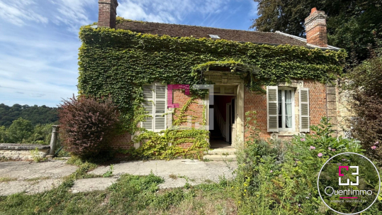 
BAISSE DE PRIX ? MAISON COUP DE C?UR AVEC VUE EXCEPTIONNELLE À LAON
