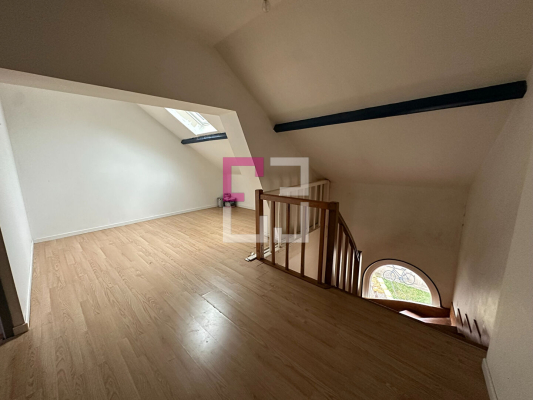 
Maison La Fere 4 pièce(s) 106m2

