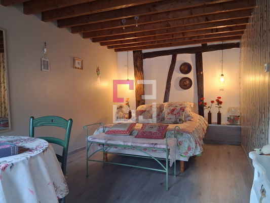 
Maison St Gobert 7 pièce(s) 194.56 m2
