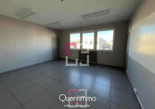 
À VENDRE ENSEMBLE DE BUREAUX ? 690 m² - 345m² chacun
