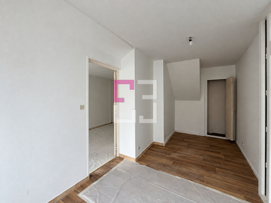 
Local commercial Vervins 2 pièce(s) 34 m2
