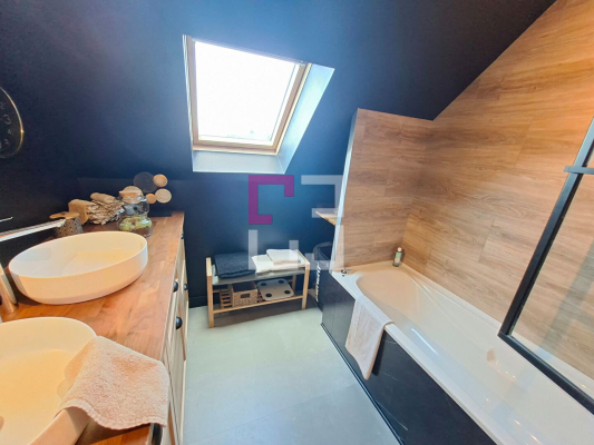 
Maison Voyenne 6 pièce(s) 133 m2
