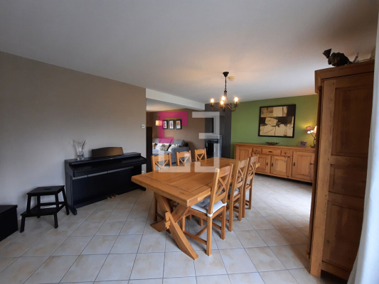
Maison Voyenne 6 pièce(s) 133 m2

